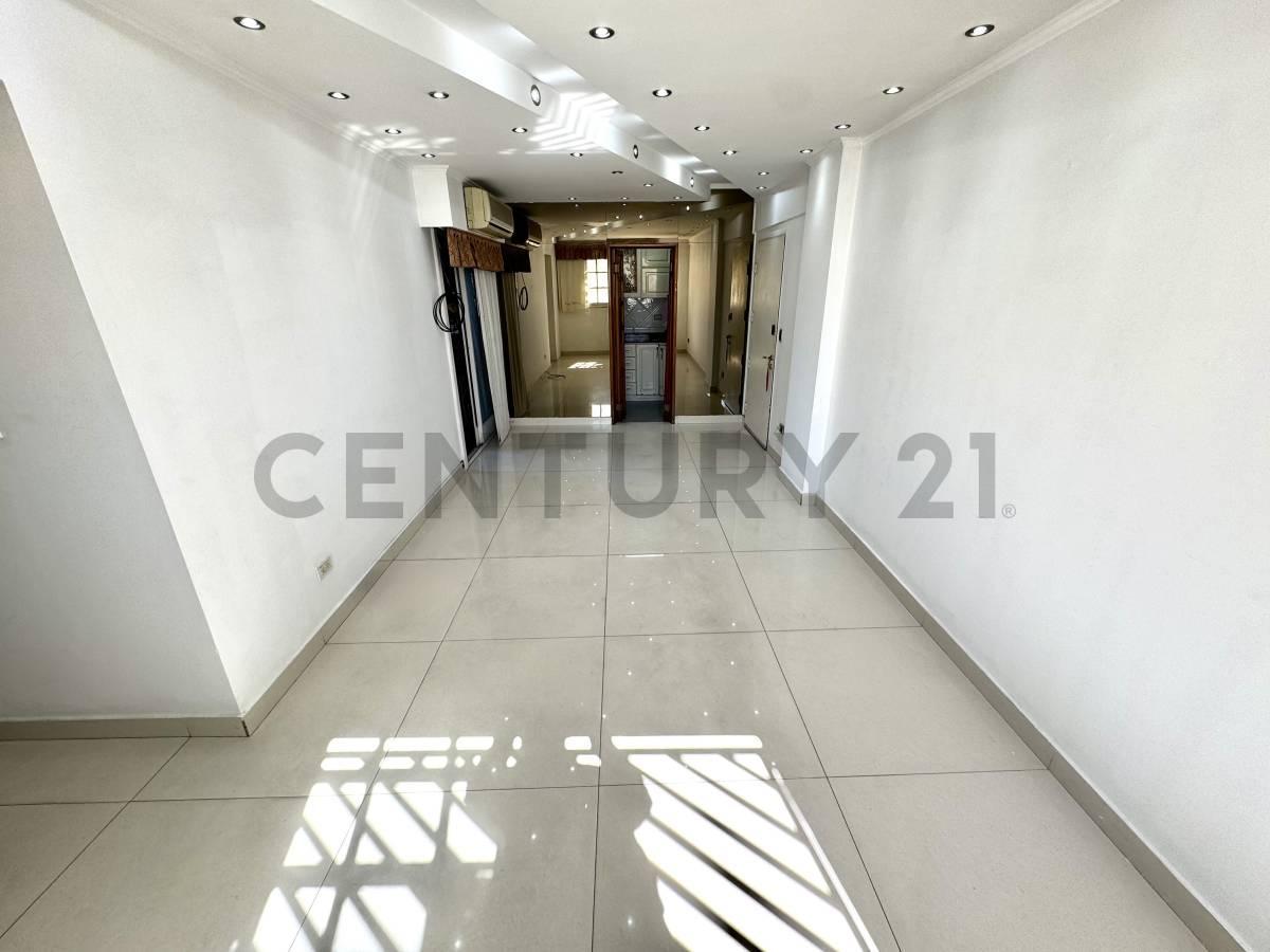 Venta Oficina 3 Ambientes Flores Apto Profesional/credito 4