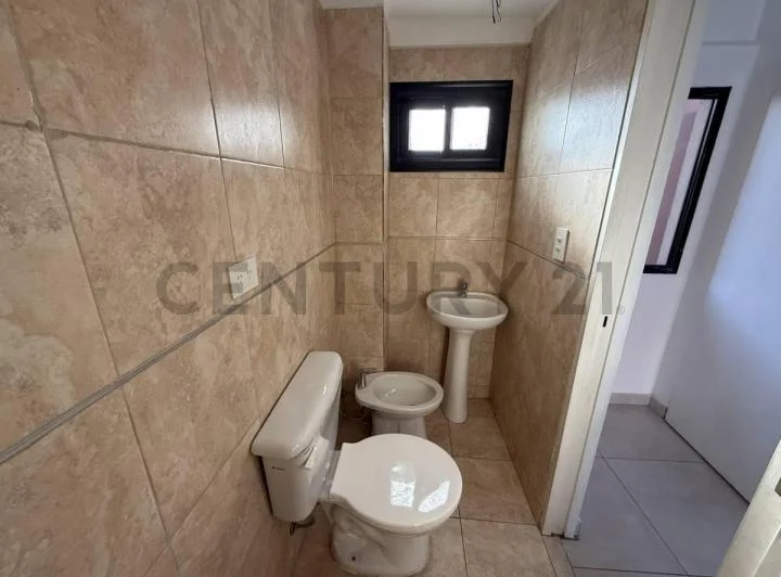 VENTA DEPARTAMENTO MONOAMBIENTE CON PATIO EN AVELLANEDA 5