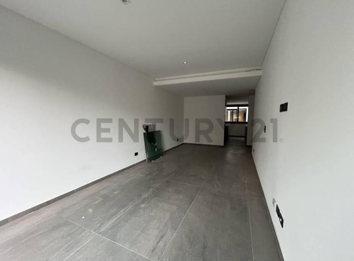 DEPARTAMENTO 4 AMB EN FLORES EDIFICIO DE CATEGORÍA FULL AMENITIES 4
