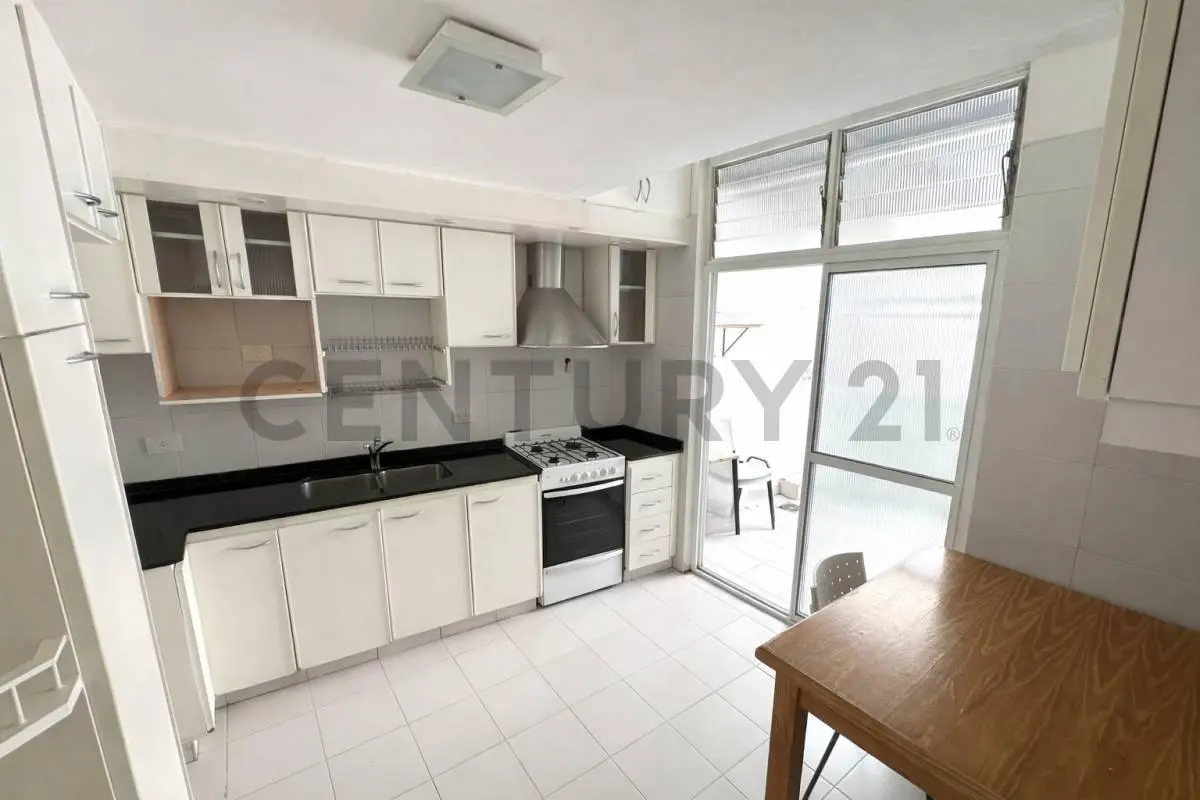 VENTA DEPTO 3 AMBIENTES AL FRENTE CON COCHERA EN PALERMO CHICO 3