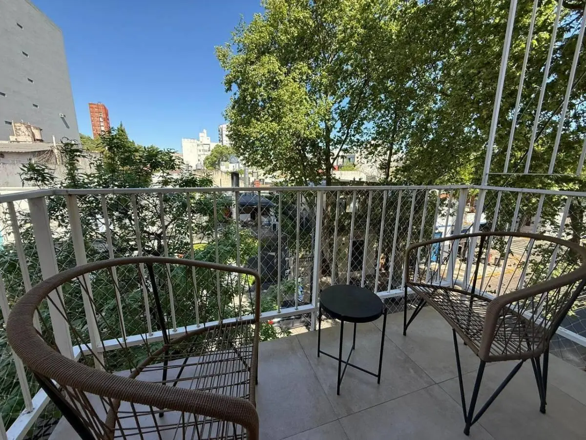 VENTA DEPARTAMENTO 3 AMBIENTES AL FRENTE APTO PROFESIONAL EN PALERMO 4