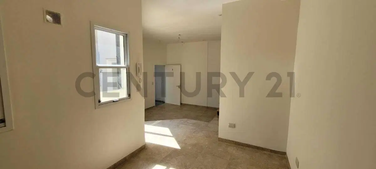 VENTA PH 2 AMBIENTES VILLA DEVOTO 3