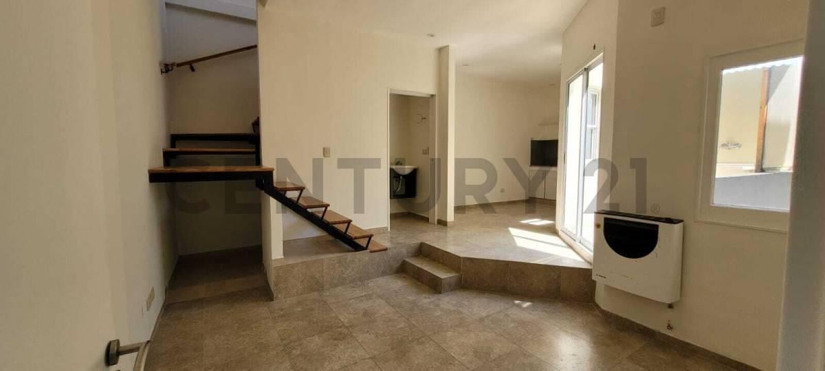 VENTA PH 2 AMBIENTES VILLA DEVOTO