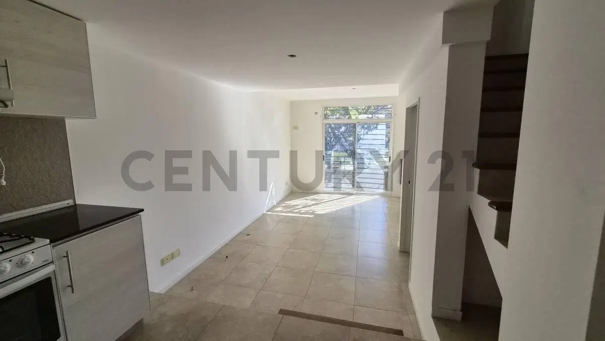 VENTA PH 3 AMBIENTES VILLA DEVOTO 2
