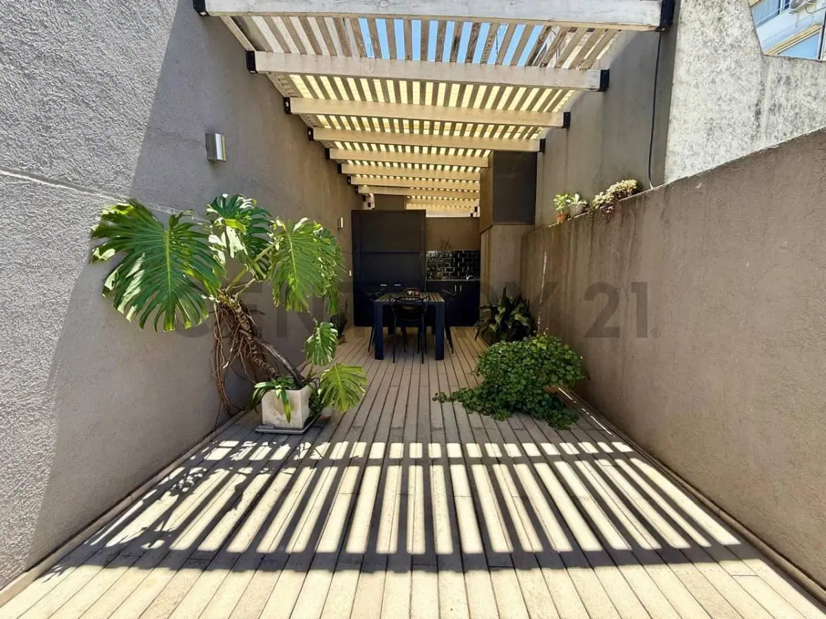 Venta departamento 3 ambientes, en Barrio Norte. 4