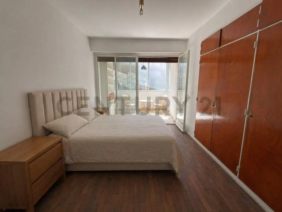 VENTA DEPARTAMENTO 4 AMBIENTES CON DEPENDENCIA EN BELGRANO 5