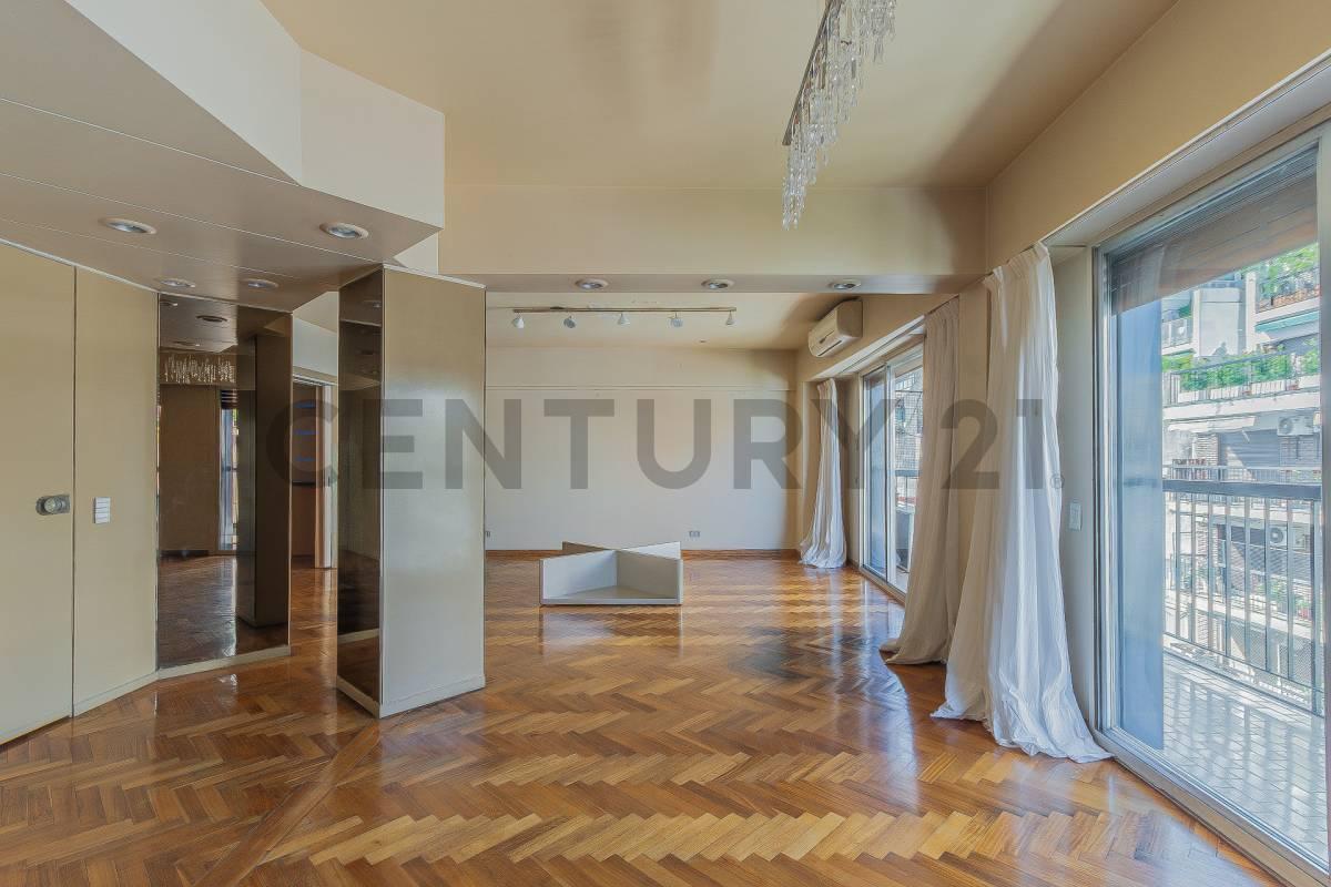 VENTA DEPARTAMENTO DE 4 AMBIENTES CON COCHERA EN LA MEJOR ZONA DE RECOLETA