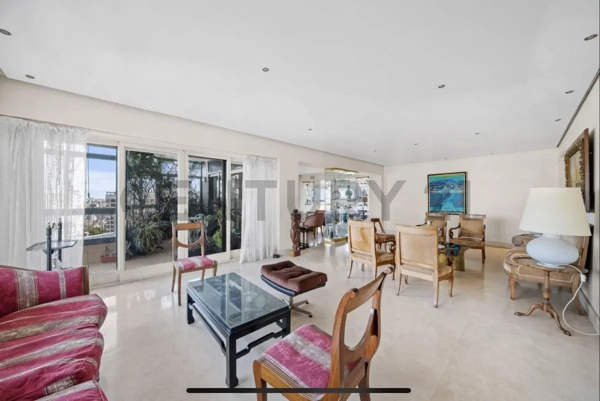 VENTA DEPARTAMENTO 5 AMBEINTES CON DOS DEPENDENCIAS Y 2 COCHERAS BELGRANO PISO 25 4