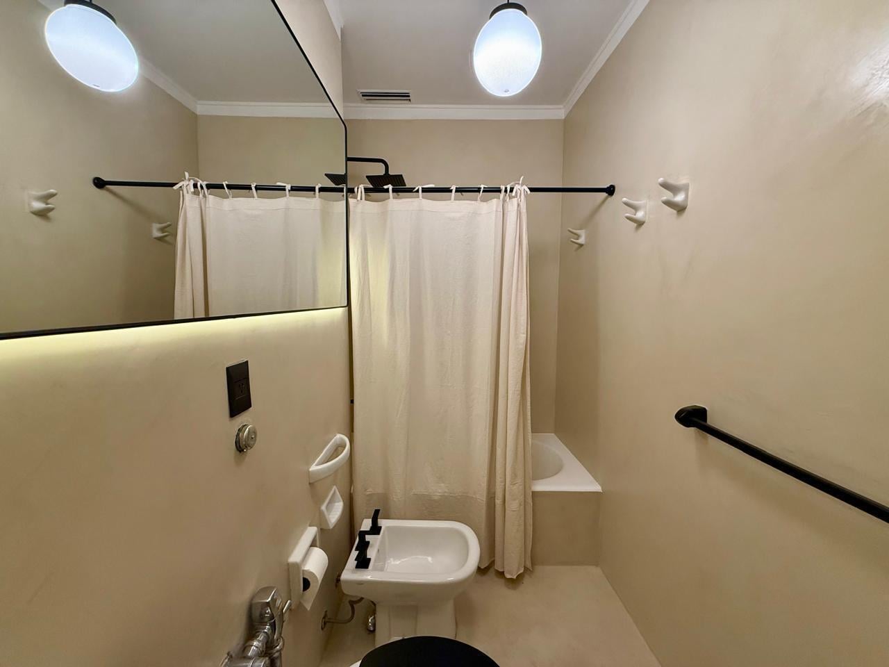 Venta departamento 3 ambientes y dependencia de servicio en Retiro