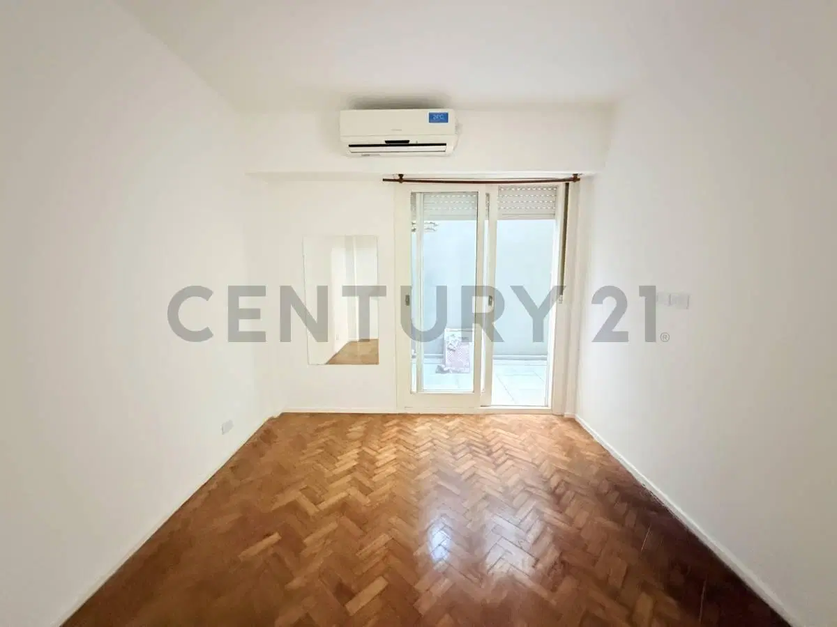 VENTA DEPARTAMENTO 2 AMBIENTES EN PLENO RECOLETA OPCIÓN COCHERA EN EL EDIFICIO 8