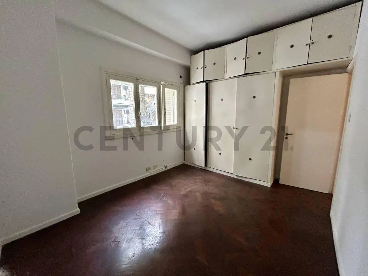VENTA DEPARTAMENTO 3 AMBIENTES CON DEPENDENCIA AL FRENTE  EN PALERMO HOLLYWOOD 5