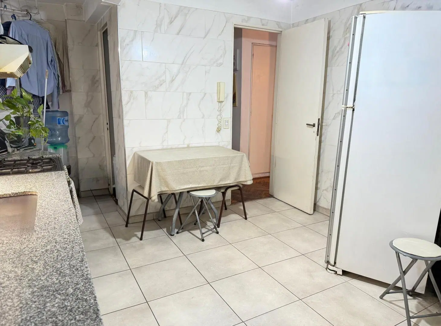 VENTA DEPARTAMENTO 4 AMBIENTES  CON BALCON AL FRENTE PALERMO 8