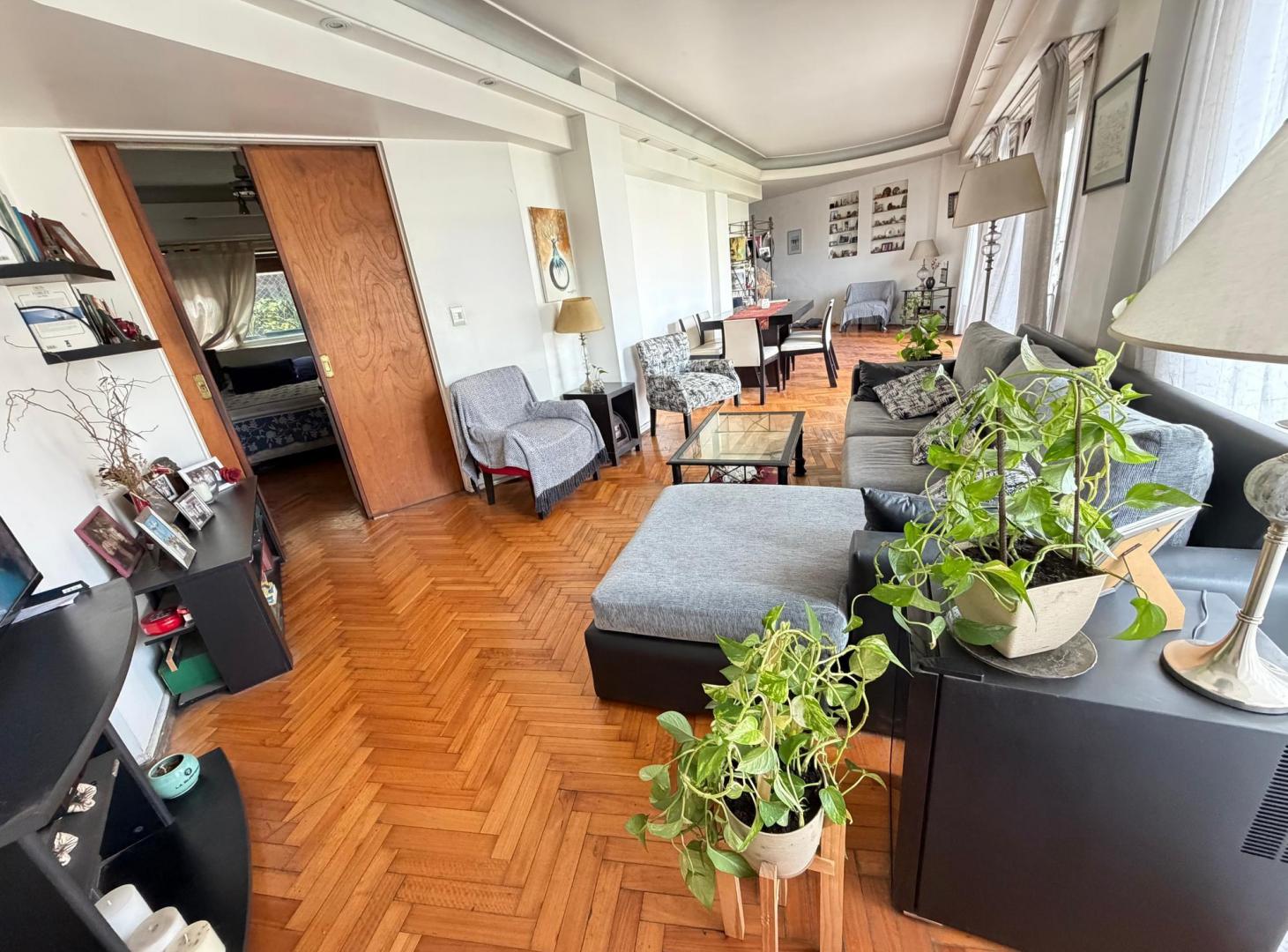 VENTA DEPARTAMENTO 4 AMBIENTES  CON BALCON AL FRENTE PALERMO