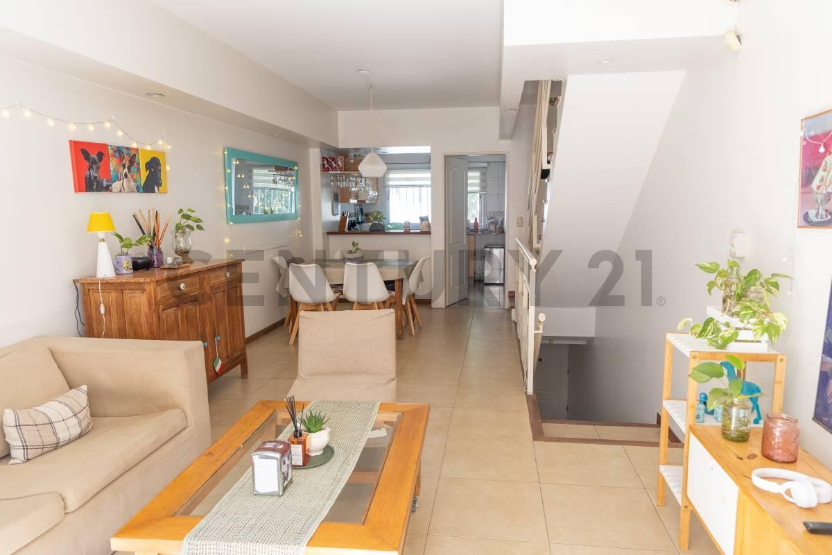 Venta Casa Triplex 4 amb Lomas de Nuñez Patio Parrilla Terraza Sin Expensas