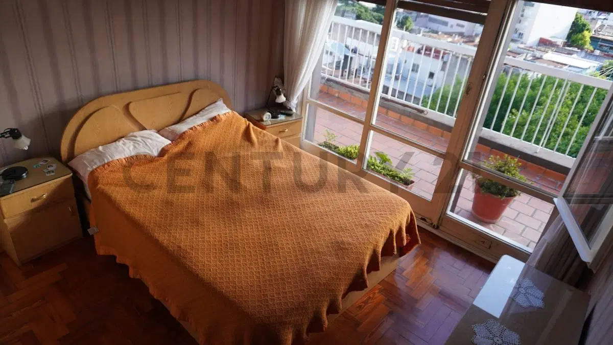VENTA 4 AMB CON COCHERA CUBIERTA Y GRAN TERRAZA – PISO ALTO VISTA ABIERTA MONTE CASTRO 3