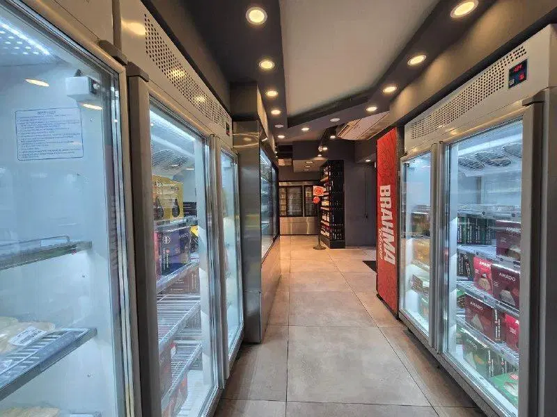 LOCAL EN VENTA CON RENTA EN CABALLITO - AV RIVADAVIA 4