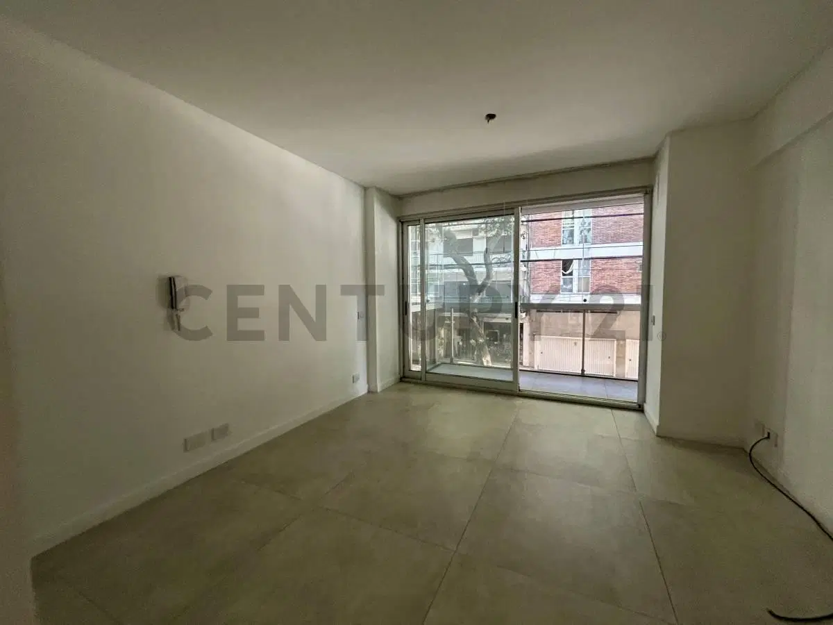 VENTA DEPARTAMENTO 4 AMBIENTES CON DEPENDENCIA, PATIO, COCHERA FIJA Y CUBIERTA, BAULERA Y AMENITIES 2