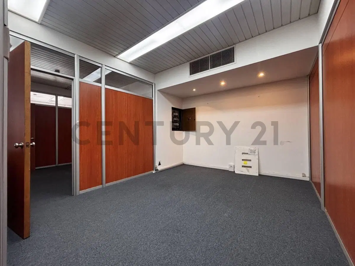 Venta/Alquiler Oficina Comercial de 187 m² en Monserrat, Alsina 655 5