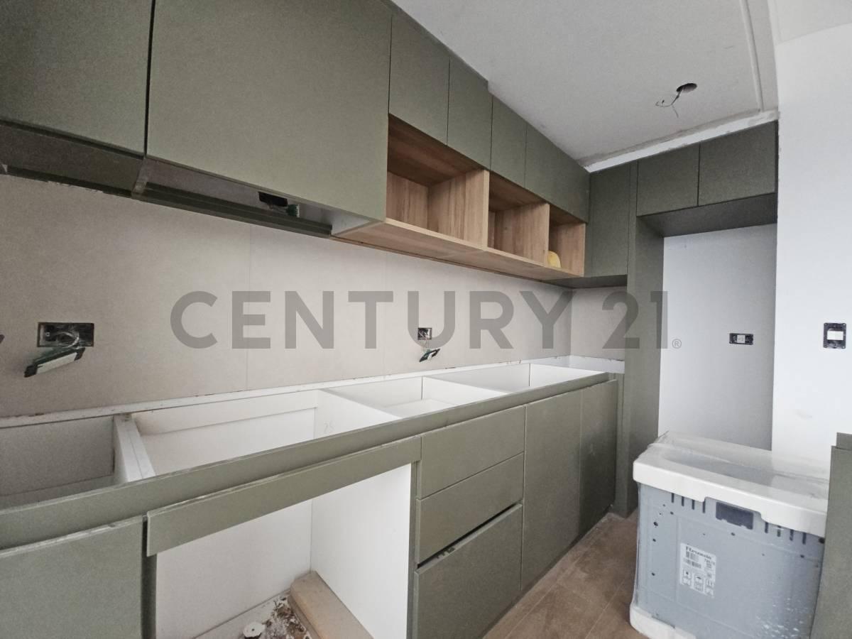 Foto de VENTA MONOAMBIENTE DIVISIBLE con Balcón Aterrazado y parrilla en, imagen 5