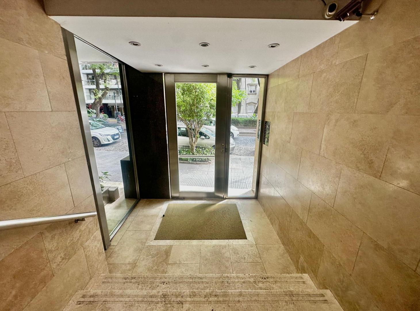 VENTA SEMI PISO DEPARTAMENTO 3 AMBIENTES CON VISTA AL RIO PALIER PRIVADO LAS CAÑITAS PALERMO SUPER