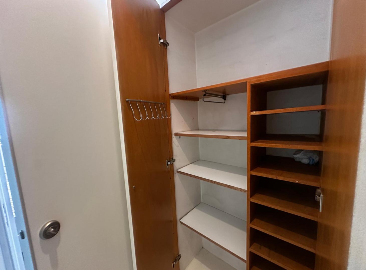 VENTA SEMI PISO DEPARTAMENTO 3 AMBIENTES CON VISTA AL RIO PALIER PRIVADO LAS CAÑITAS PALERMO SUPER