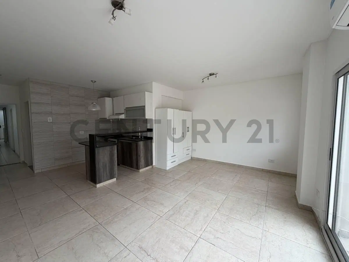 VENTA DEPARTAMENTO MONOAMBIENTE CON PATIO EN VILLA PUEYRREDÓN – APTO CREDITO 3