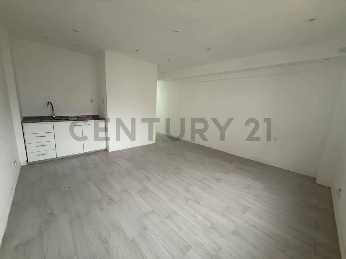 Venta Departamento Monoambiente en Balvanera 3
