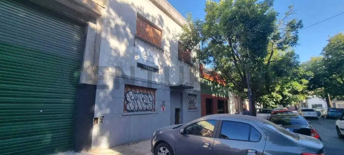 VENTA TERRENO PARA DESARROLLO OPCION DEPOSITO GALPON LOCAL GASTRONOMICO EN VILLA ORTUZAR 5