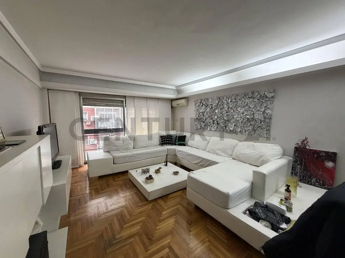 VENTA DEPARTAMENTO 4 AMBIENTES CON DEPENDECIA COCHERA Y BAULERA EN RECOLETA APTO CREDITO 5