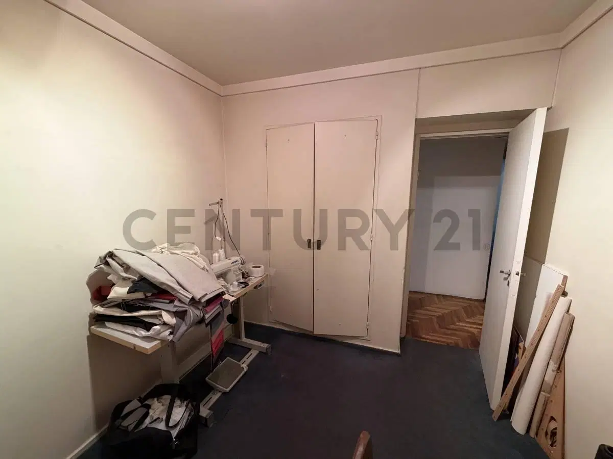 VENTA DEPARTAMENTO 4 AMBIENTES CON DEPENDECIA COCHERA Y BAULERA EN RECOLETA APTO CREDITO 4
