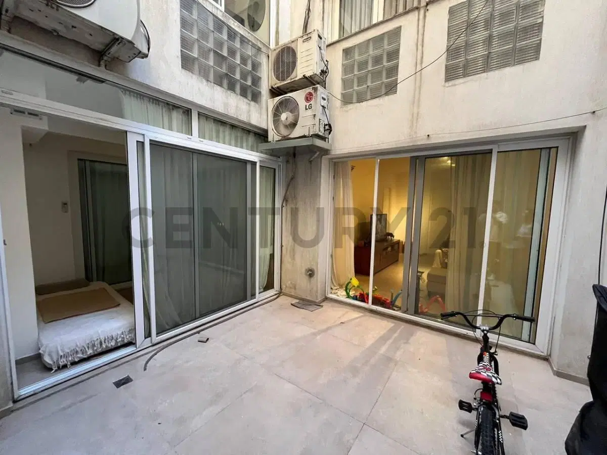 VENTA DEPARTAMENTO 3 AMBIENTES CON ESCRITORIO REFACCIONADO A NUEVO EN PALERMO CHICO 5