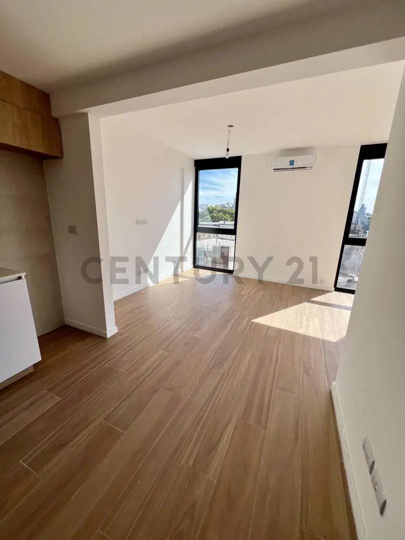 VENTA DEPTO 2 AMBIENTES A ESTRENAR CON BALCON - MUY LUMINOSO EN PALERMO 5