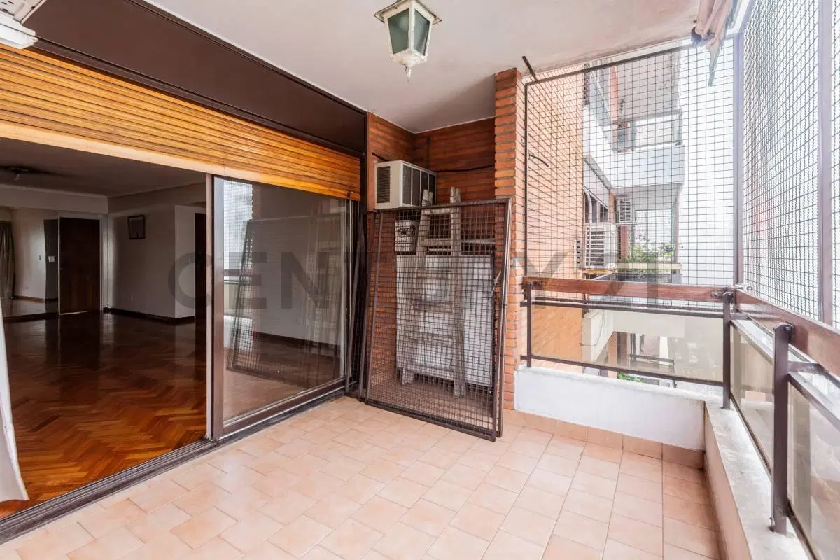 VENTA DEPARTAMENTO 5 AMBIENTES RECOLETA CON COCHERA -BAULERA-SEGURIDAD APTO CREDITO 5