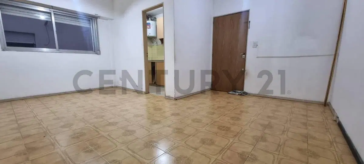 VENTA DE DEPARTAMENTO 2 AMBIENTES EN LANUS OESTE 5