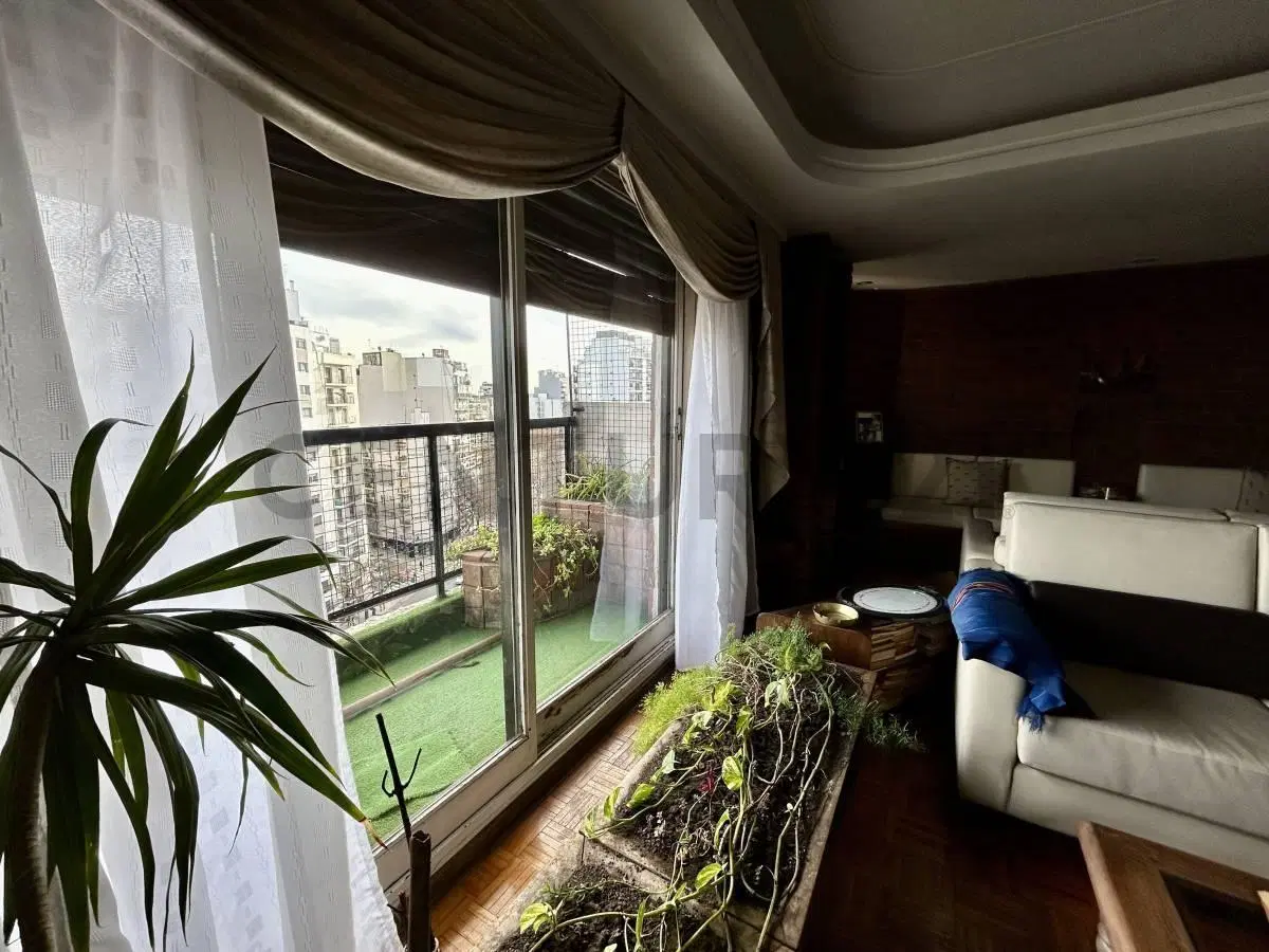 VENTA DEPARTAMENTO 4 AMBIENTES CON DEPENDENCIA Y BAULERA EN VILLA CRESPO 3