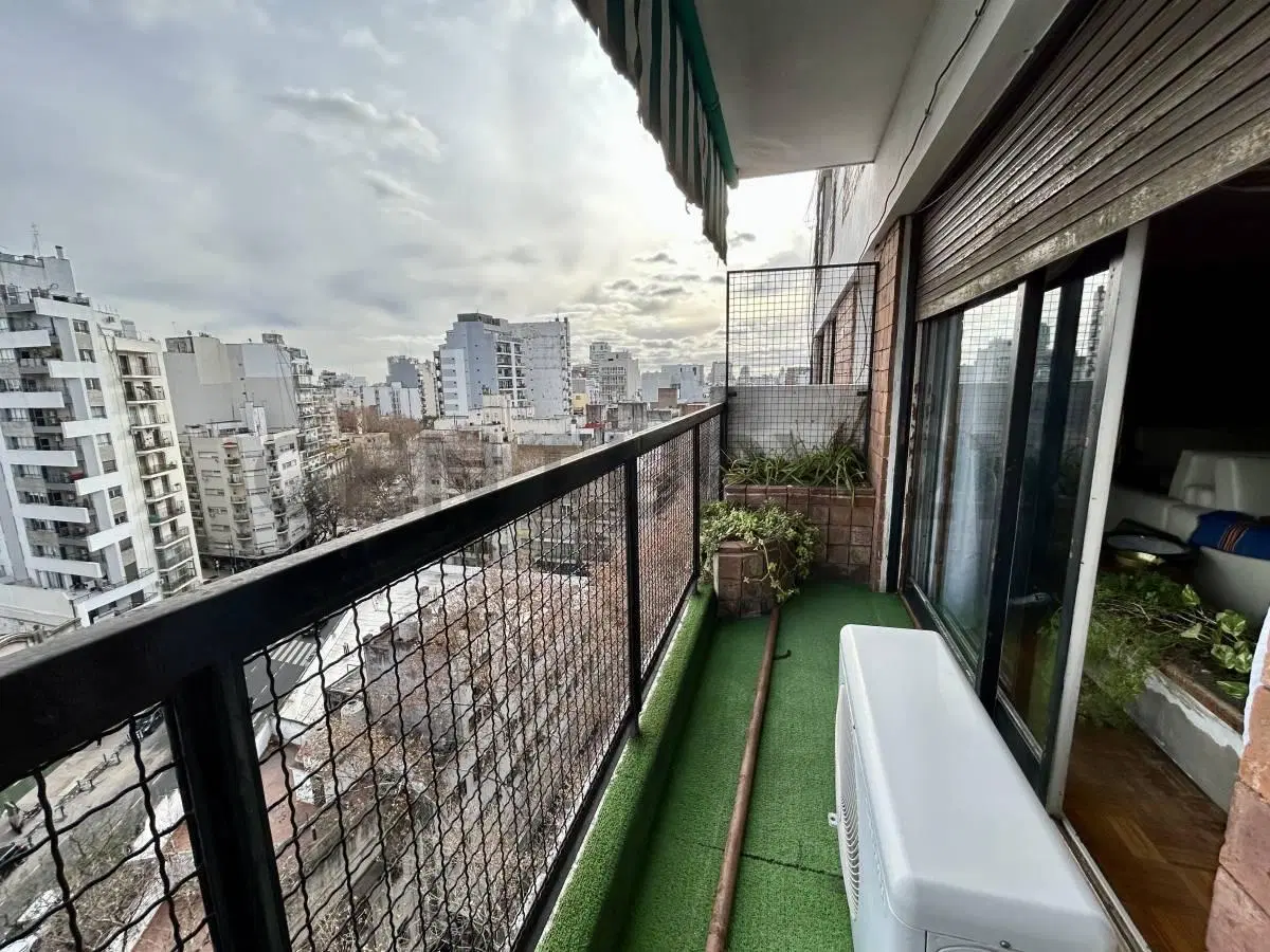 VENTA DEPARTAMENTO 4 AMBIENTES CON DEPENDENCIA Y BAULERA EN VILLA CRESPO 4