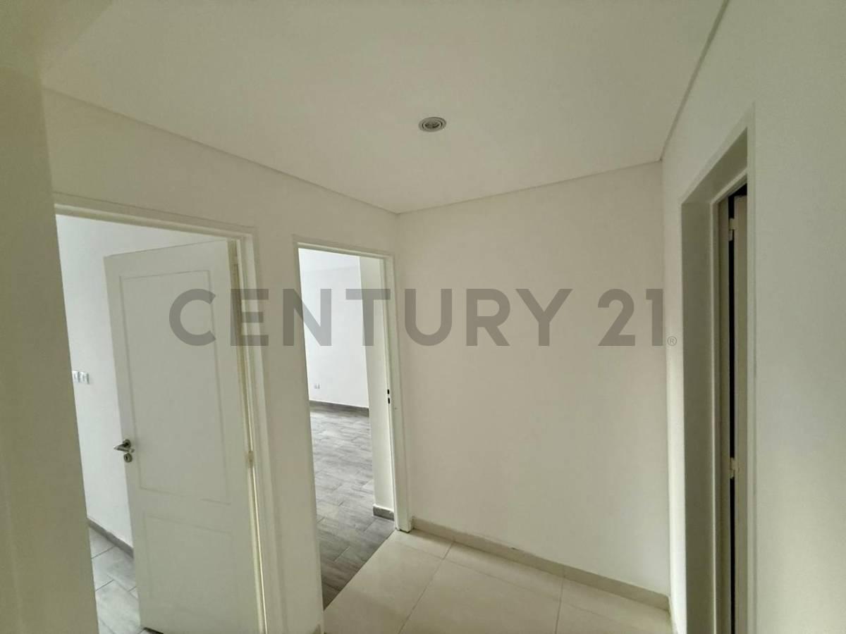 Foto de VENTA DEPARTAMENTO 4 AMBIENTES CON COCHERA, PATIO, BALCÓN Y AMENITIES, imagen 5