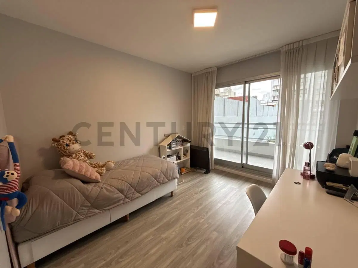VENTA DEPARTAMENTO 4 AMBIENTES EN FLORES 3