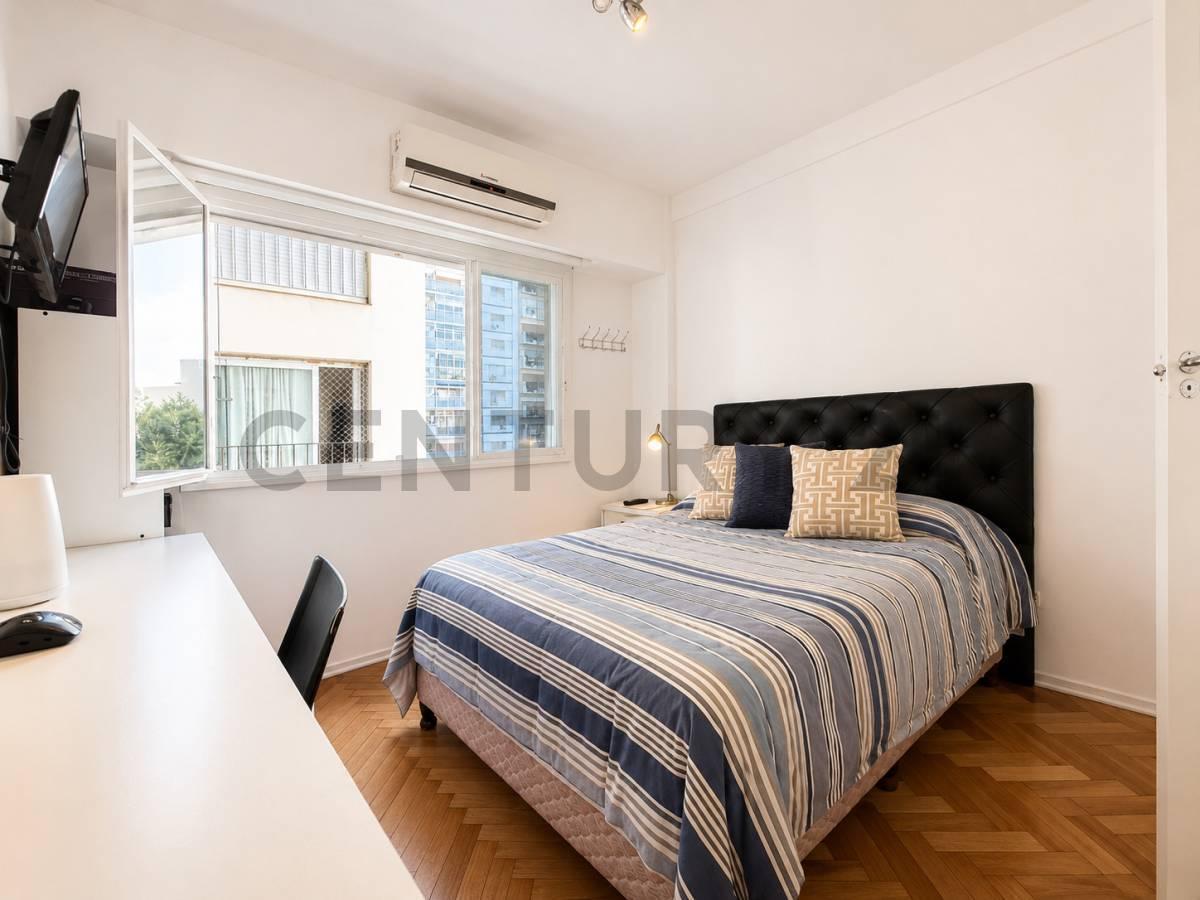 Foto de VENTA 4 AMBIENTES RECICLADO A NUEVO CON BALCÓN Y VISTA ABIERTA EN VILLA, imagen 2
