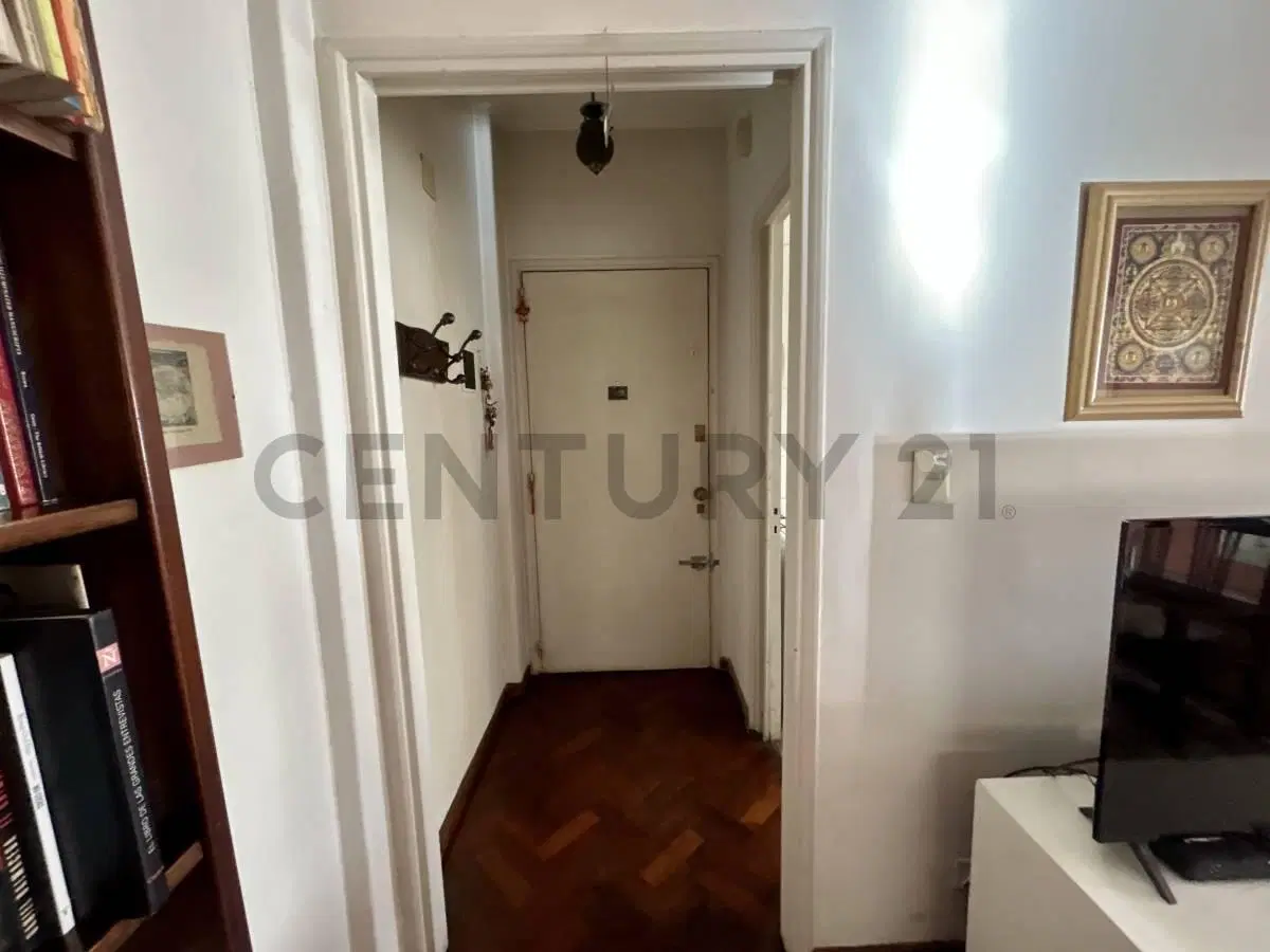 VENTA DEPARTAMENTO 3 AMBIENTES REFACCIONADO EN BALVANERA 5