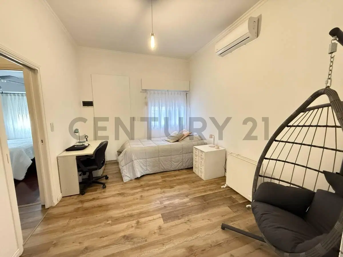 VENTA CASA 3 A 6 AMBIENTES EN BURZACO 8
