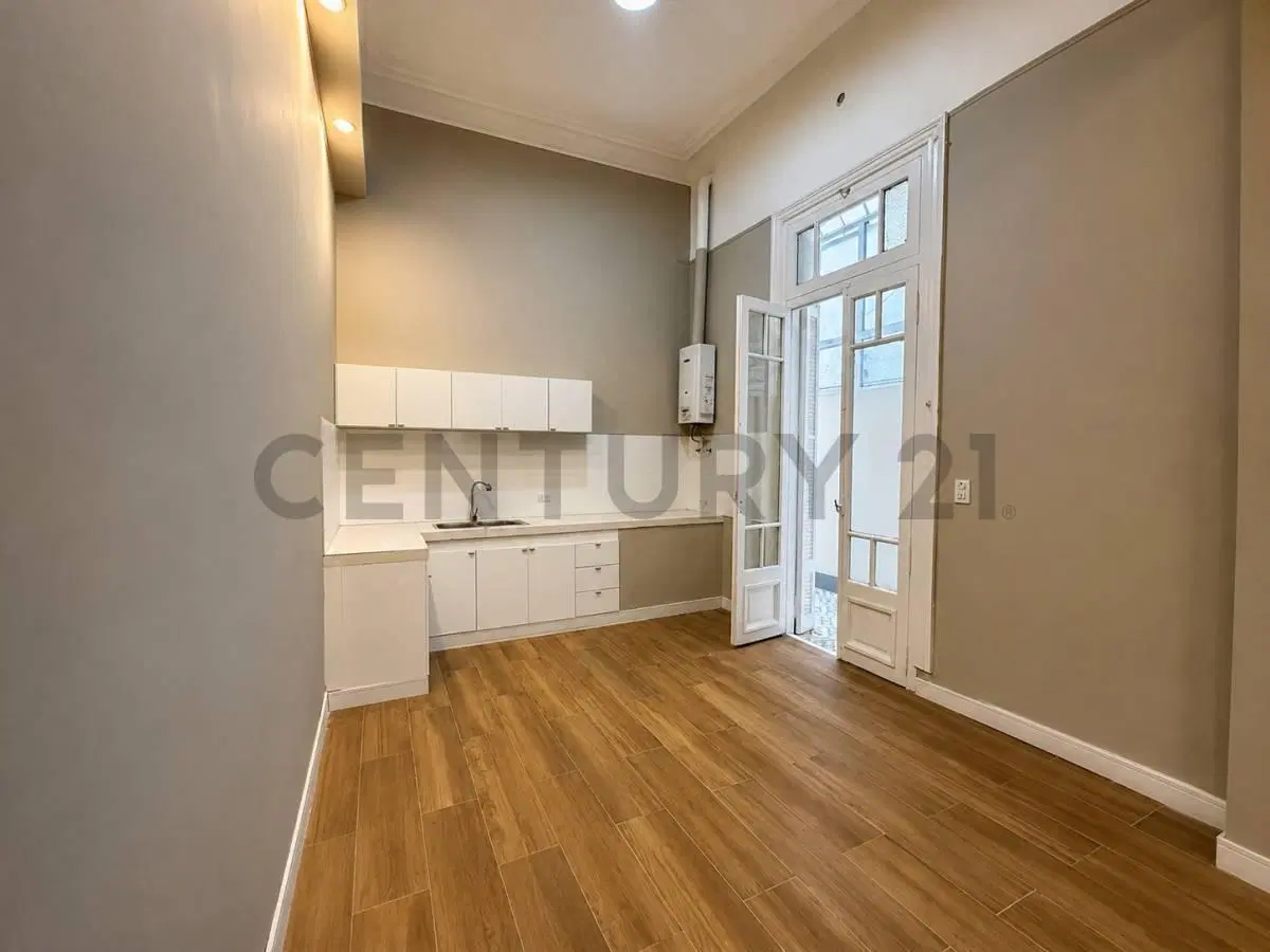 Venta PH 7 Ambientes Recoleta l Ideal Inversion. APTO CREDITO 5
