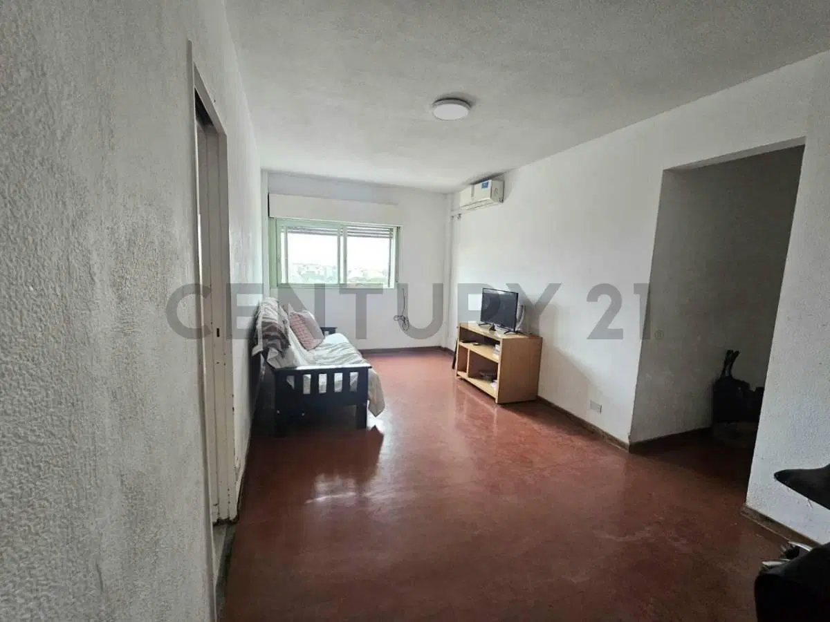 VENTA | Depto 4 Ambientes Súper Luminoso con Vista Abierta – Floresta 2