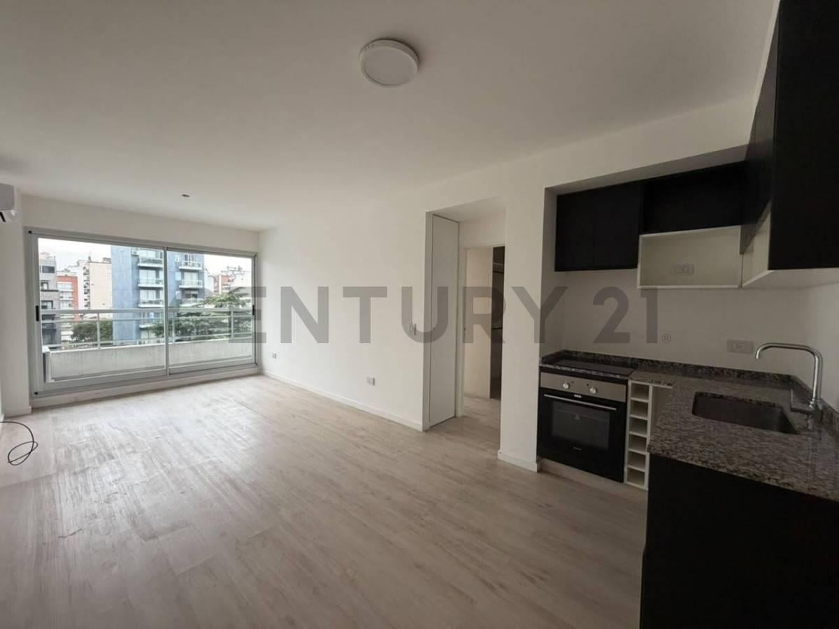 Foto de Alquiler Departamento 2 Ambientes con cochera en Flores, imagen 4