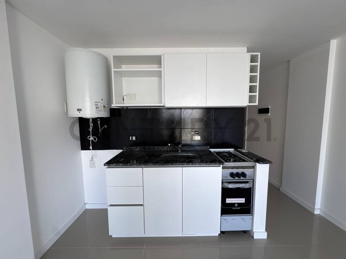 Foto de VENTA - MONOAMBIENTE - BALCÓN A ESTRENAR EN MONTE CASTRO, imagen 2
