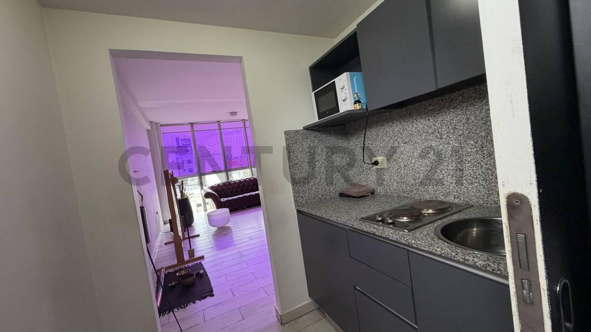 Foto de VENTA EXCELENTE OFICINA EN PALERMO HOLLYWOOD SEMIPISO AMPLIA Y LUMINOSA, imagen 3