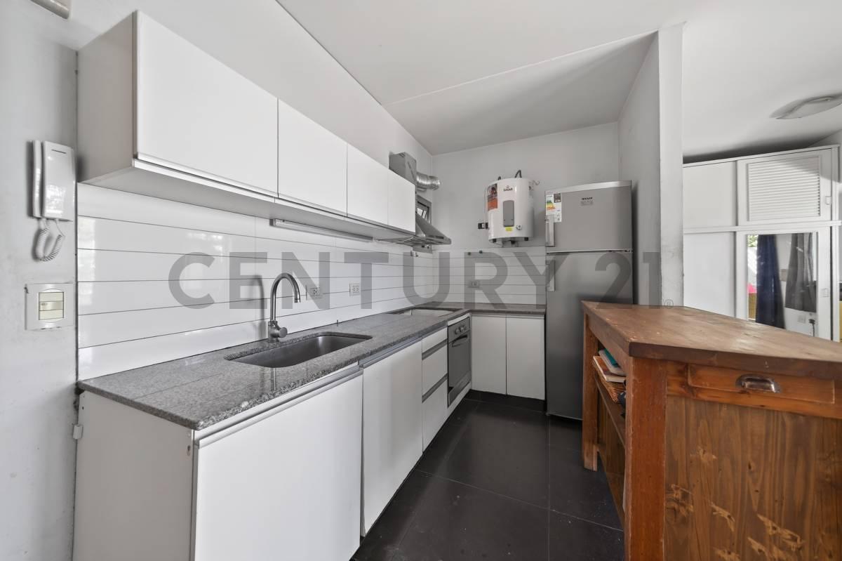 Foto de ESTUDIO VENTA APTO PROFESIONAL CON BALCÓN Y TERRAZA PROPIA — PARQUE CHAS, imagen 4