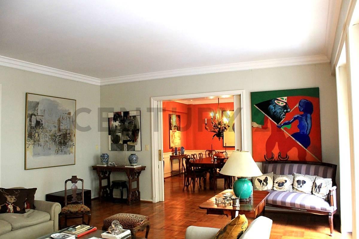 Foto de VENTA DEPARTAMENTO 6 AMBIENTES CON 2 DEPENDENCIAS Y COCHERA EN PALERMO, imagen 1
