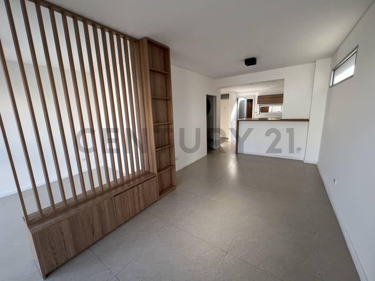 Foto de ALQUILER MONOAMBIENTE DIVIDIDO NUEVO + PATIO PROPIO + BALCON EN SAAVEDRA, imagen 1