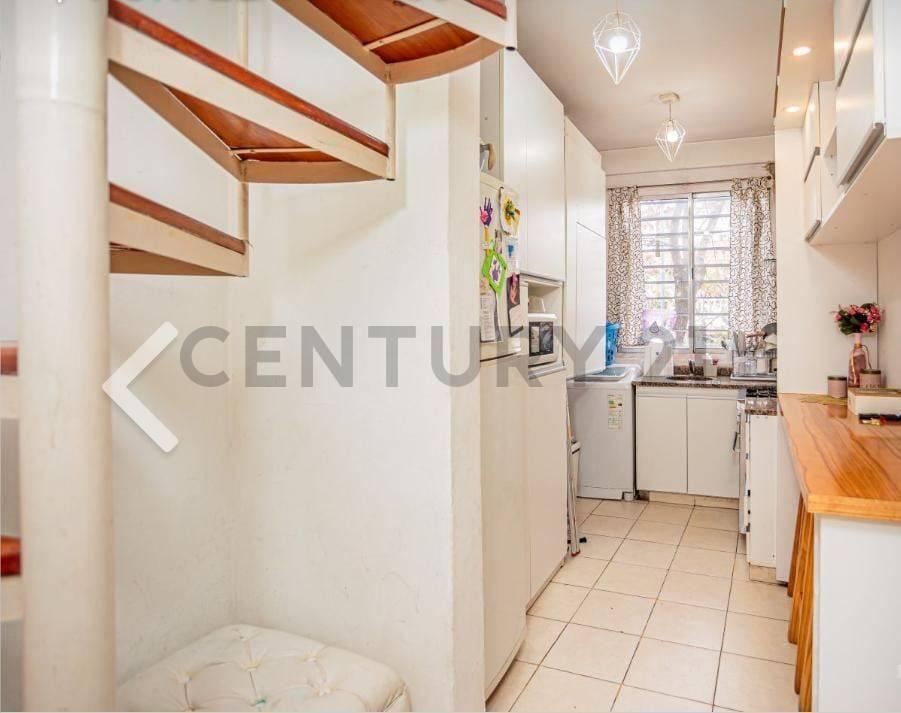 Foto de PH 3 AMBIENTES CON TERRAZA Y PARRILLA - PARQUE AVELLANEDA, imagen 4